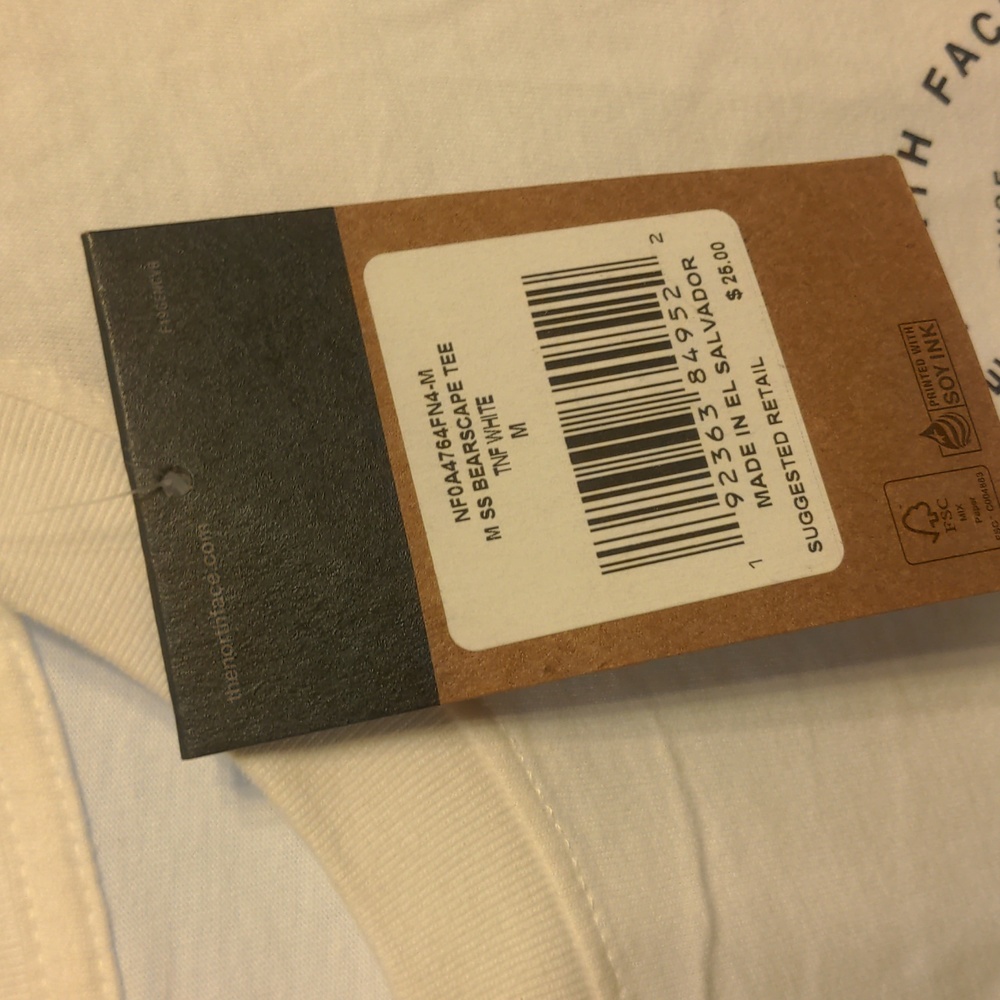 The north face medium short sleeve bearscape tee nwt - Picture 6 of 8